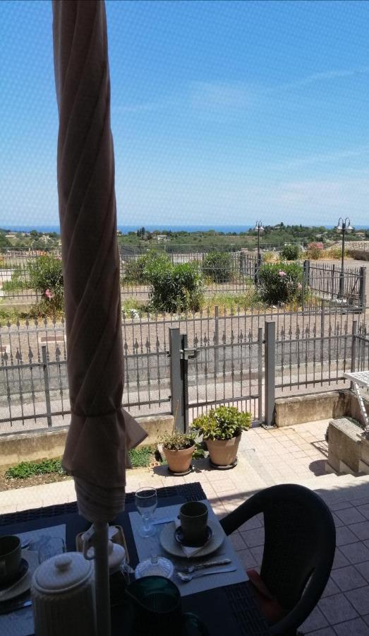 Belvedere House Hotel Civitanova Alta Exterior photo